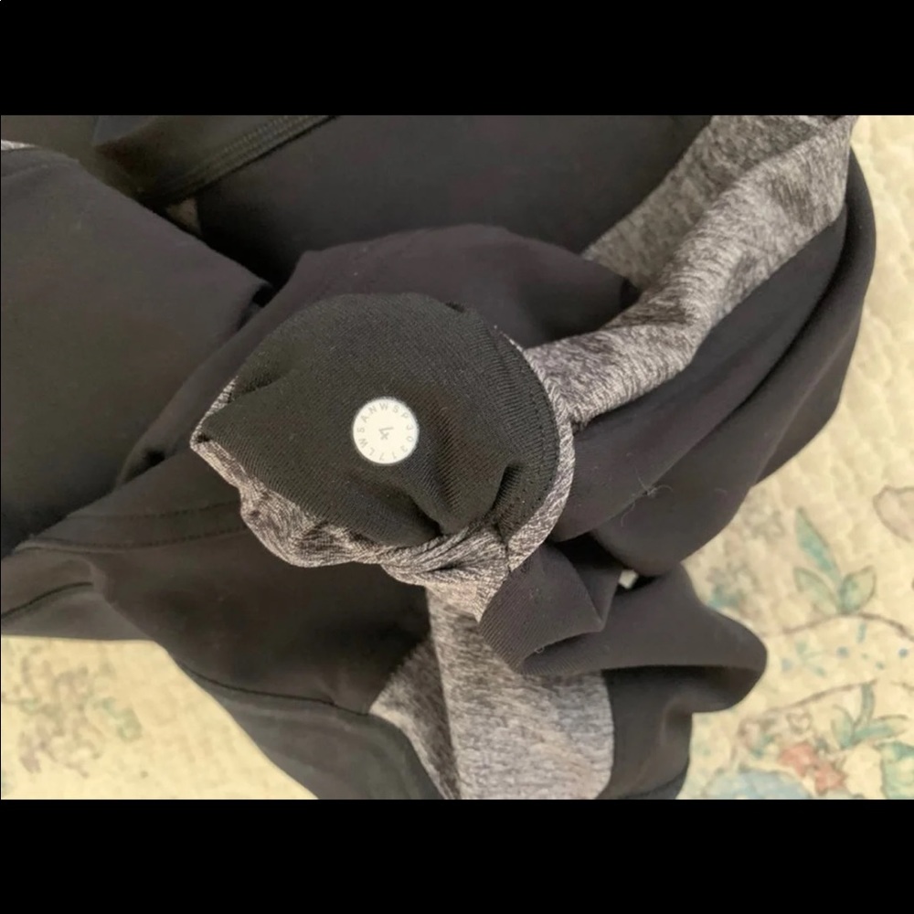 Lululemon tights